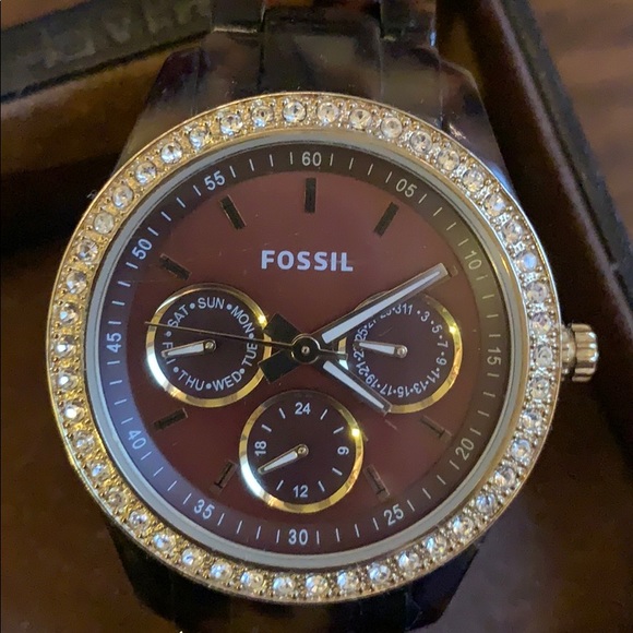 Fossil Watch - Picture 2 of 3
